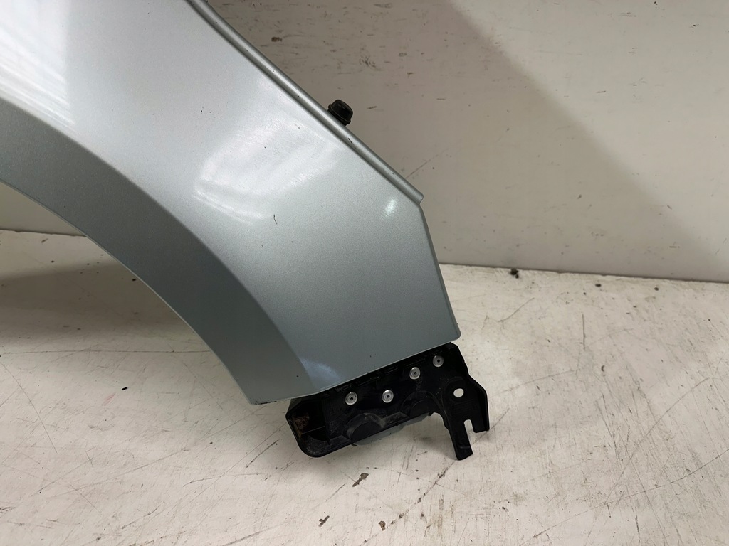 фото №8, Крыло правый перед chevrolet volt ampera