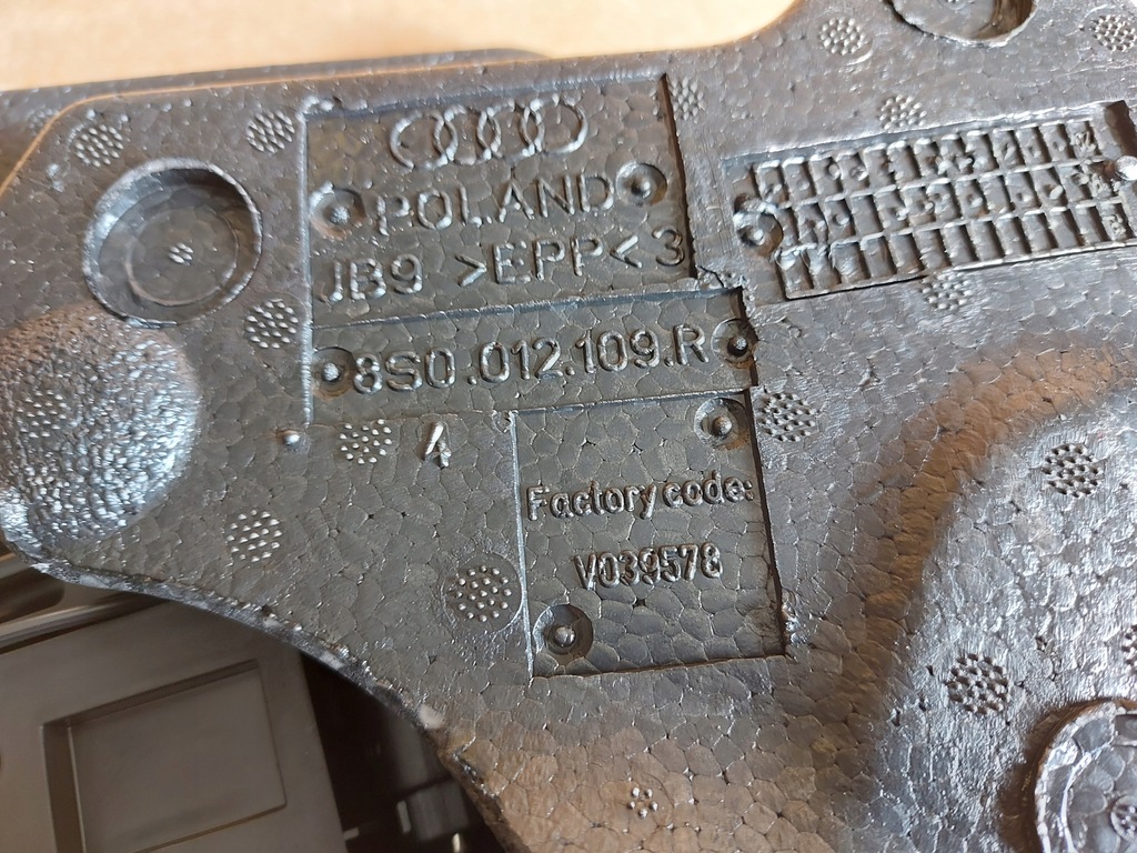 фото №5, Audi tt пінополістирол вкладиш компресор 8s0012109r