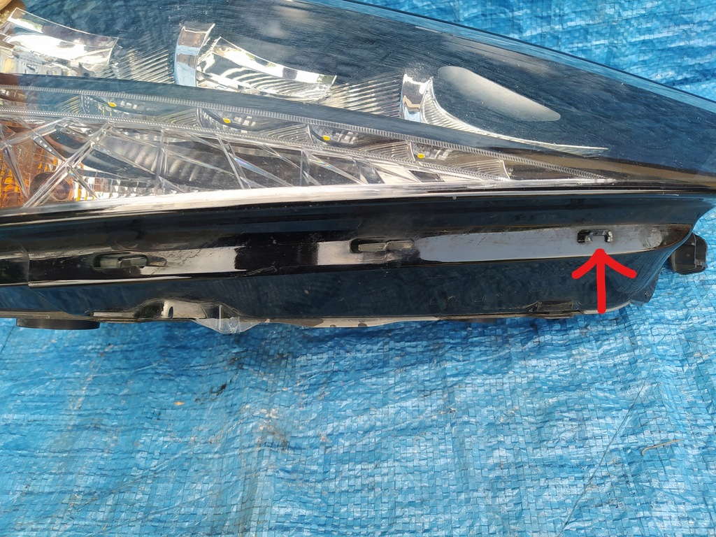 фото №8, Skoda scala лампа правий права перед full led