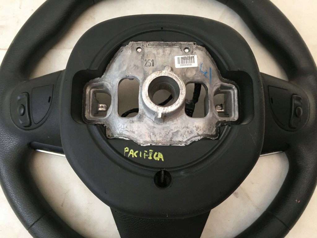 фото №8, Chrysler pacifica 17- воздуховод мультифункция