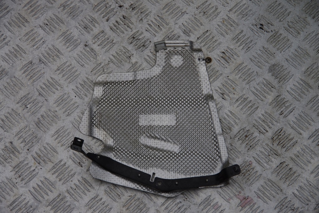 фото №1, Захист теплова відсік двигуна mercedes w238 w213