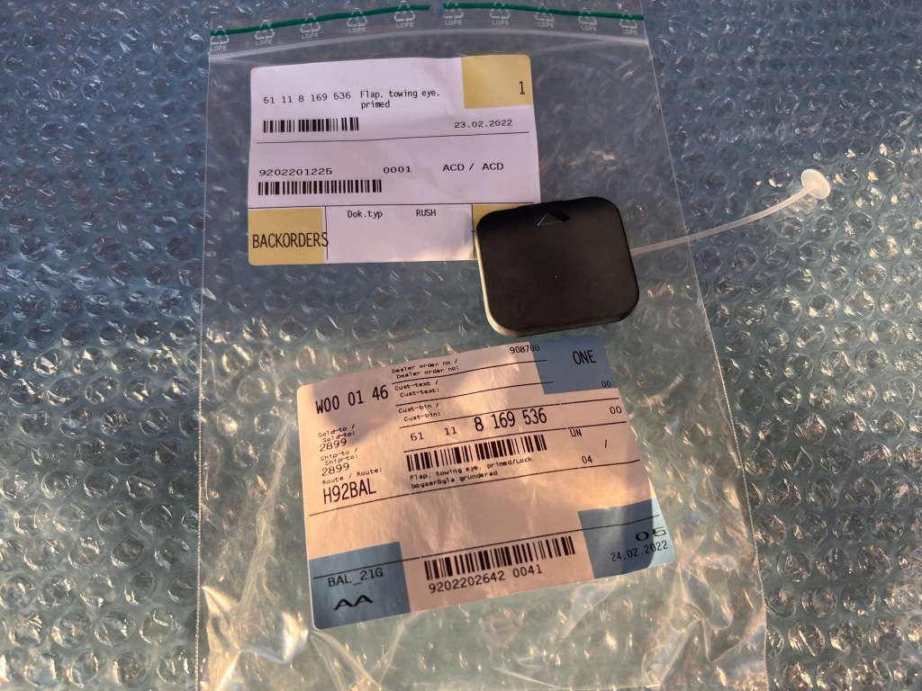 фото №1, Bmw e38 заглушка вушко буксирувальний oem 51118169536