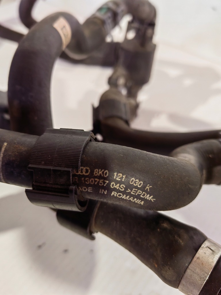 фото №11, Audi a5 8t 1.8tfsi wąż шланг дополнительная насос wody