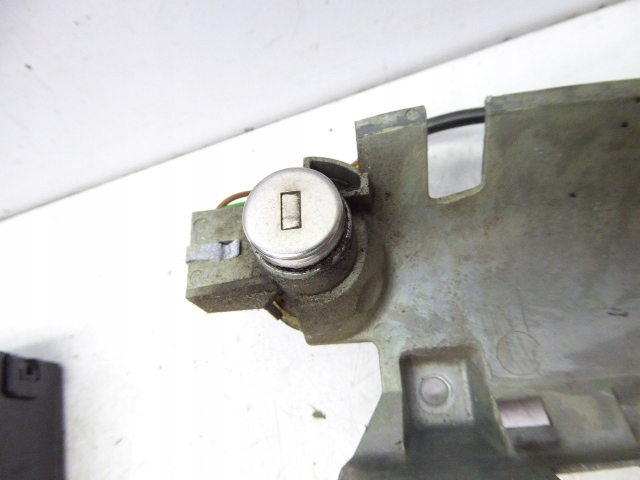 фото №11, Volvo s40 v40 lift 00-04 набір стартовий бортовий комп'ютер замок запалювання ключ 1.8 16v