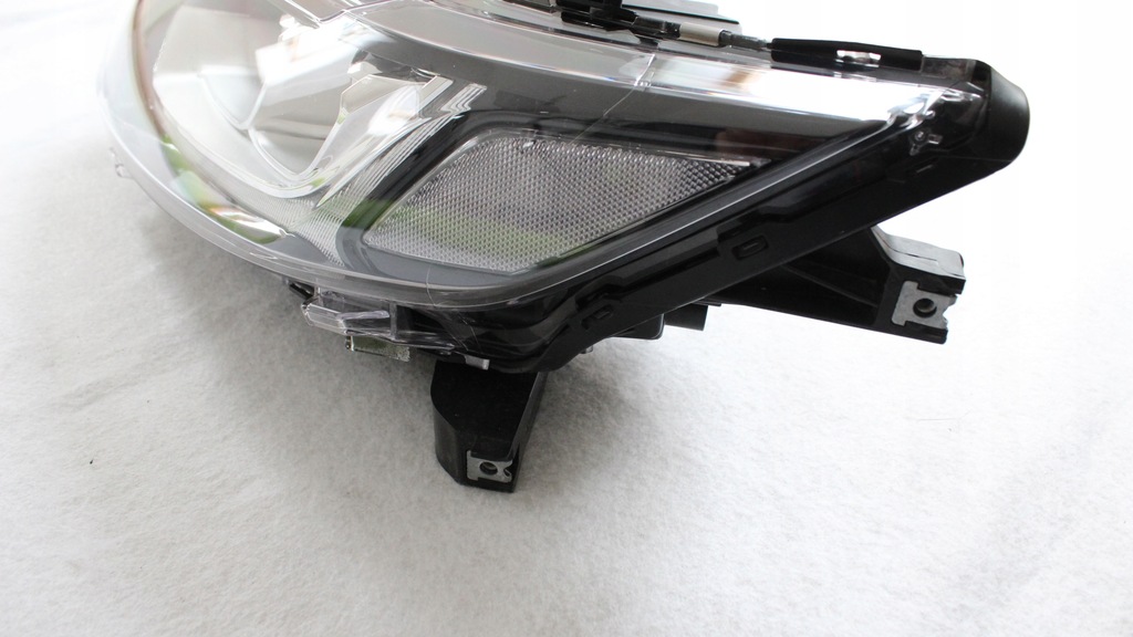 фото №6, Mitusbishi outlander iii 3 lift - лампа перед левая led 2015+