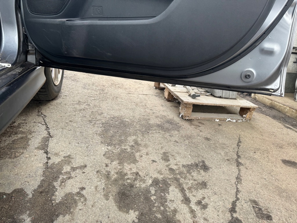 фото №10, Mitsubishi asx i дверь правое передние правый перед u17a