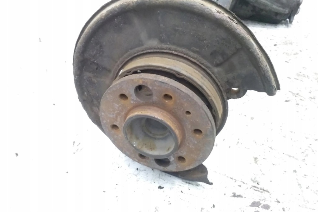 фото №16, Задний мост vw crafter фургон sy_ a9063510605 2.46l дизель 103kw 2009