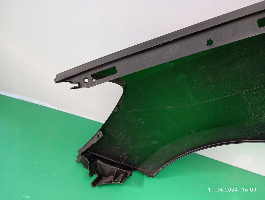фото №8, Крыло правый перед передний renault clio iii 8200256118r
