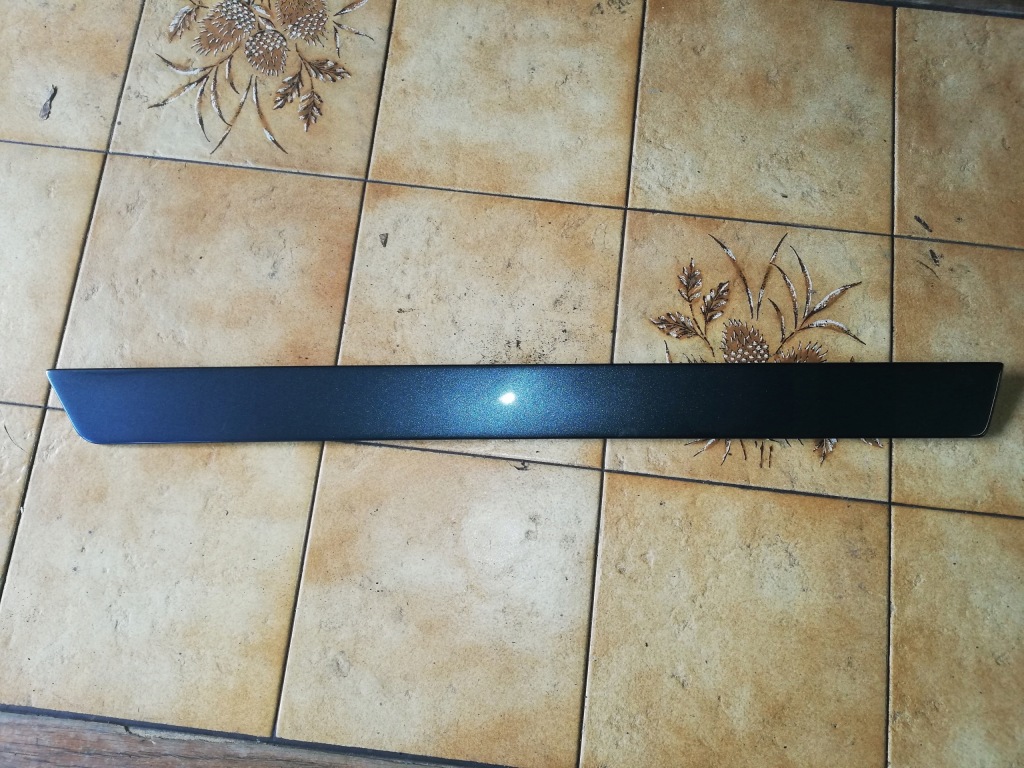 фото №1, Audi rs6 c5 молдинг нижня двері правий задня 4b3853960a