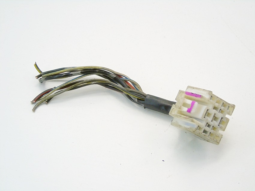 фото №1, Штекер колодка 1.0 1.3 16v vvti yaris ractis justy