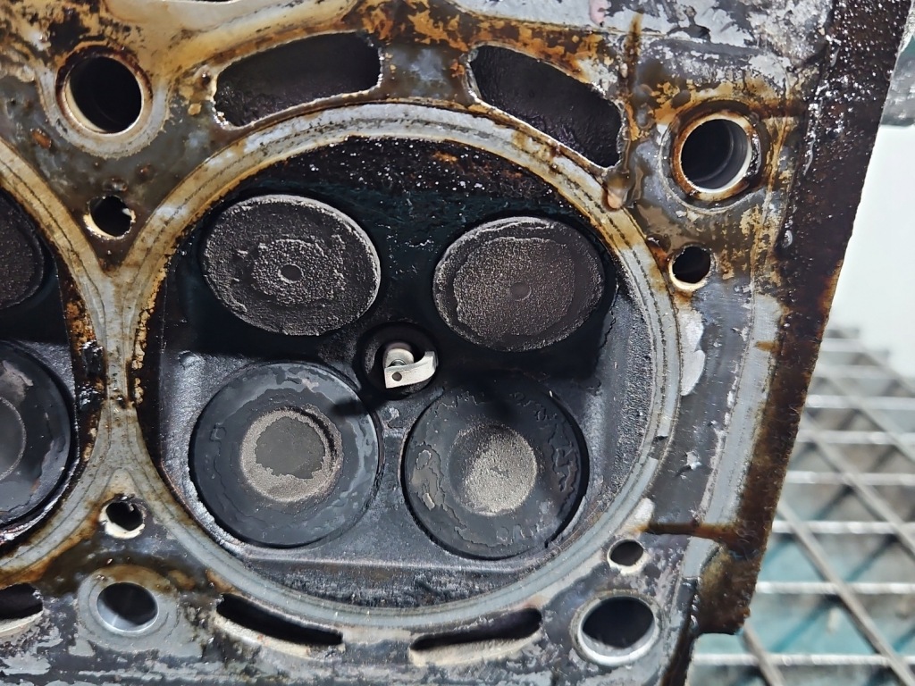 фото №12, Головка seat ibiza iii 6l bby 036103373ak 1.4 16v