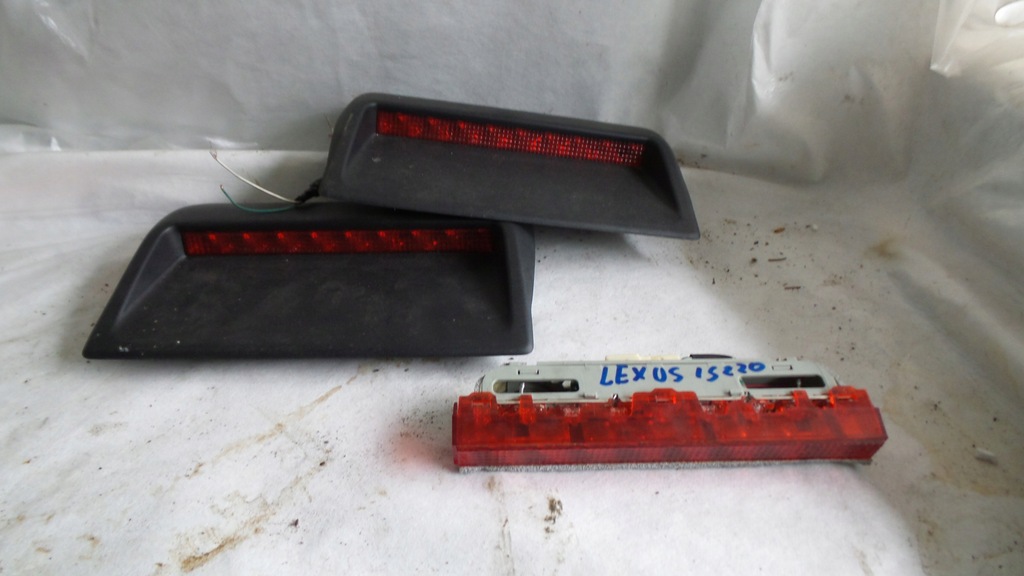 фото №1, Світло стоп lexus is220 is 220 третій is250