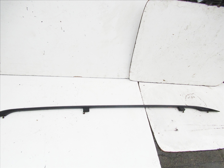 Купить Рейлинг крышный правый  mercedes vito 1996-2003 год