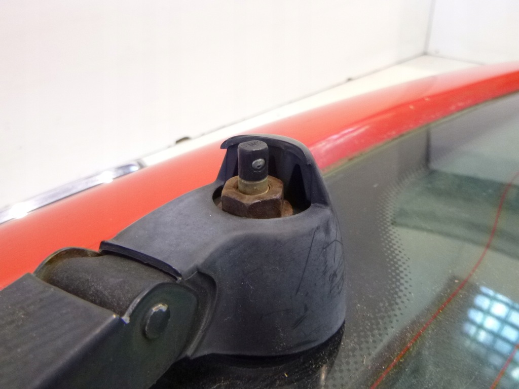 фото №7, Крышка багажника задняя seat ibiza iii 5d 2003r.