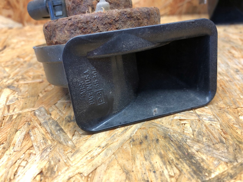 Bmw x3 f25 x4 f26 клаксон сигнал звуковий 7217703 7217702 в Україні