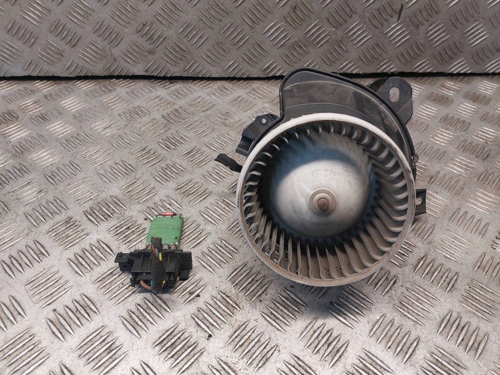 фото №1, Повітродувка вентилятор обдув + резистор opel corsa d 164230100 51003600