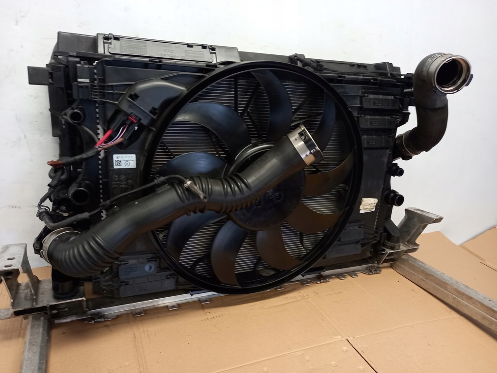 фото №9, Pas передній балка комплект радіатор mercedes gla h247 200d 220d 2476207200