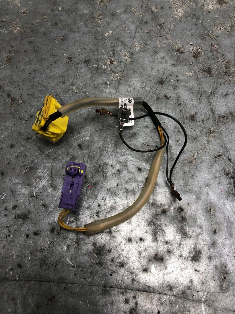 фото №1, Джгут подушка безпеки skoda octavia ii lift kombi 1k0971584