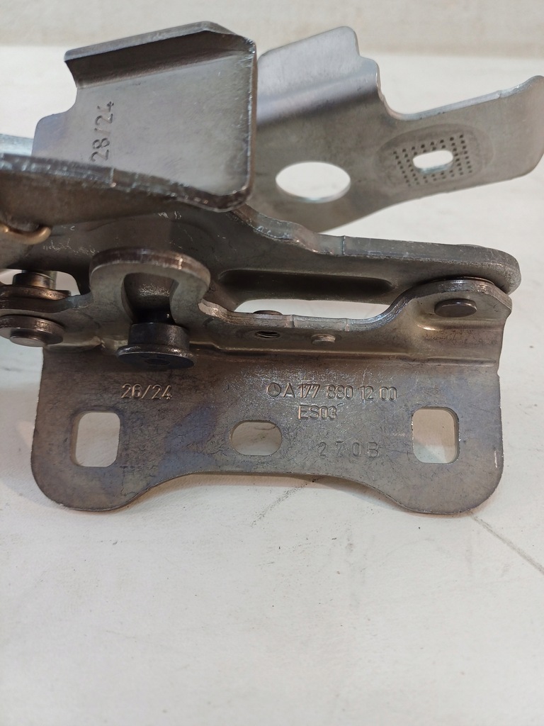 фото №12, Петля капот правый перед передний правый mercedes a-klasa w177 18-