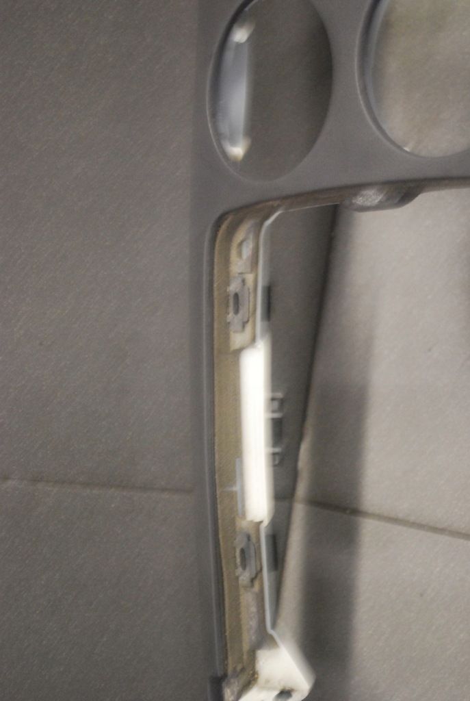 фото №3, Рамка туннель среднего vw phaeton 3d0863243n