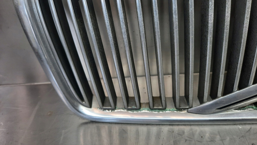 фото №4, Решётка радиатора решётка радиатора 9178087 volvo s80 98-06r