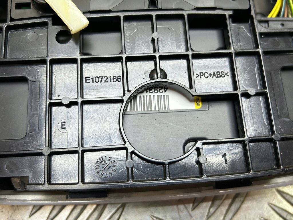 фото №7, Лампа стельовий освітлення кнопка люк bmw x5 f15 2015