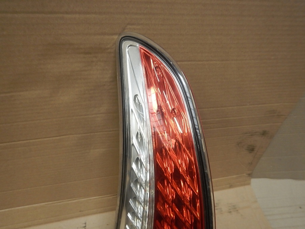 Лампа задня ліва led lancia delta iii 51808847 європа Недорого