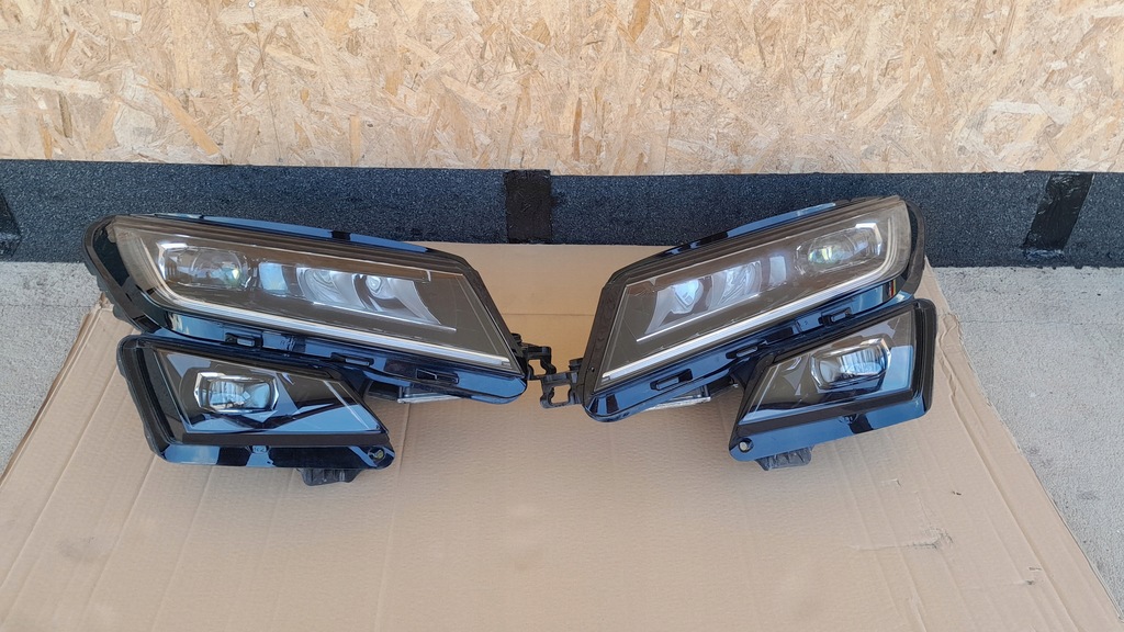 фото №1, Skoda kadiaq левая правая лампа full led перед