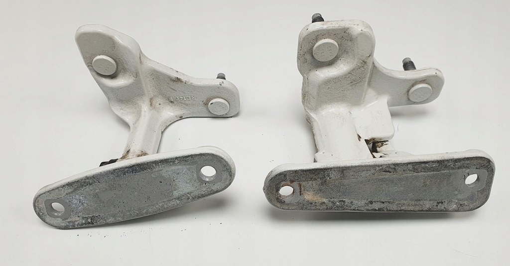 фото №1, Петли дверь правый перед mercedes glk x204 пара