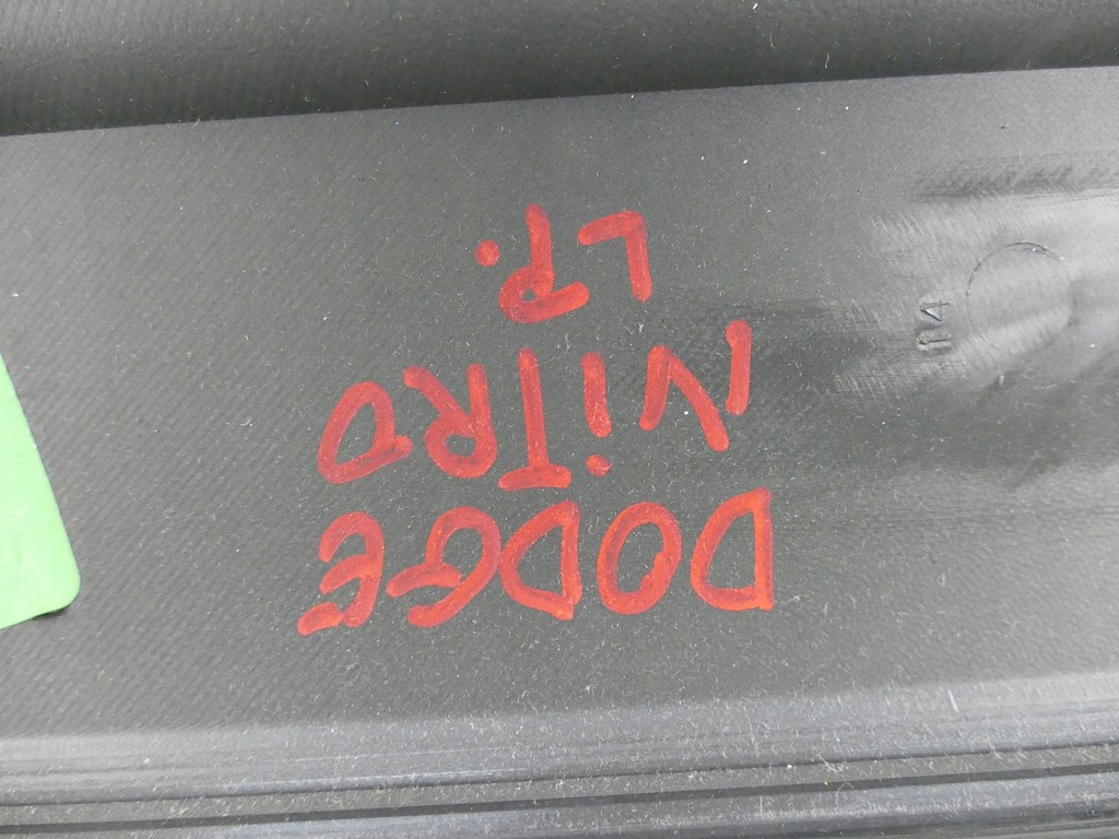 фото №10, Dodge nitro обшивка дверь левый перед обивка