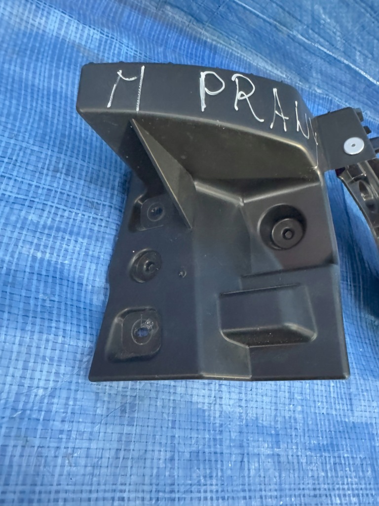 фото №11, Напрямна бампера задня правий renault austral 850423546r 850442149r