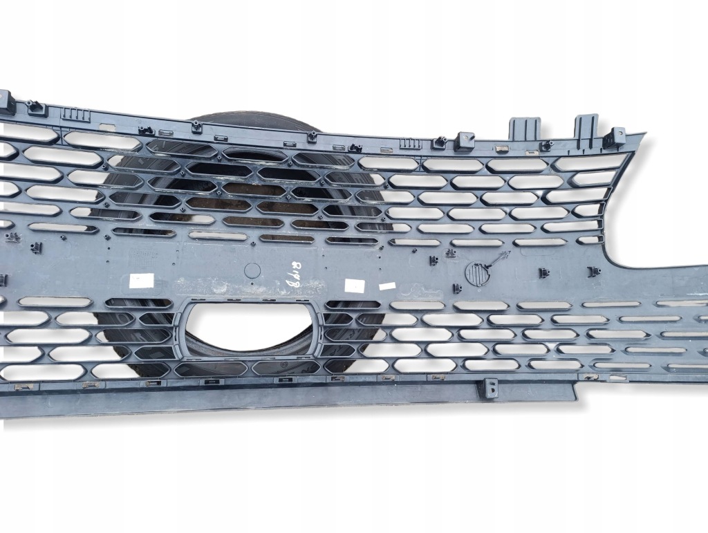 Hyundai staria дорестайлинг  решётка  решётка радиатора бампера перед 86351cg100 Недорого