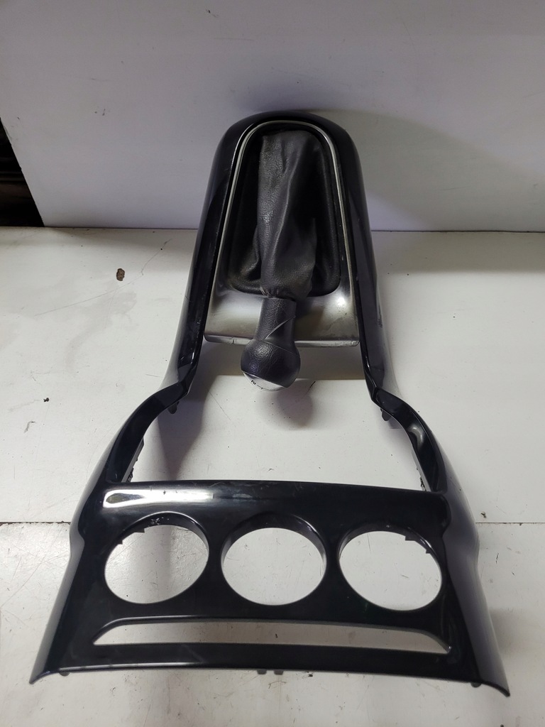 фото №1, Citroen c3 ii панель рамка консоли