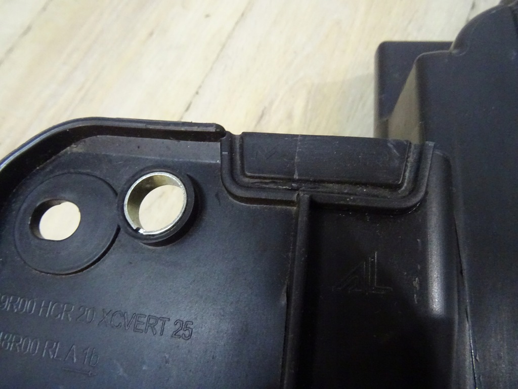 фото №11, Alfa romeo tonale 2022- лампа перед левая передняя 505643940 llu