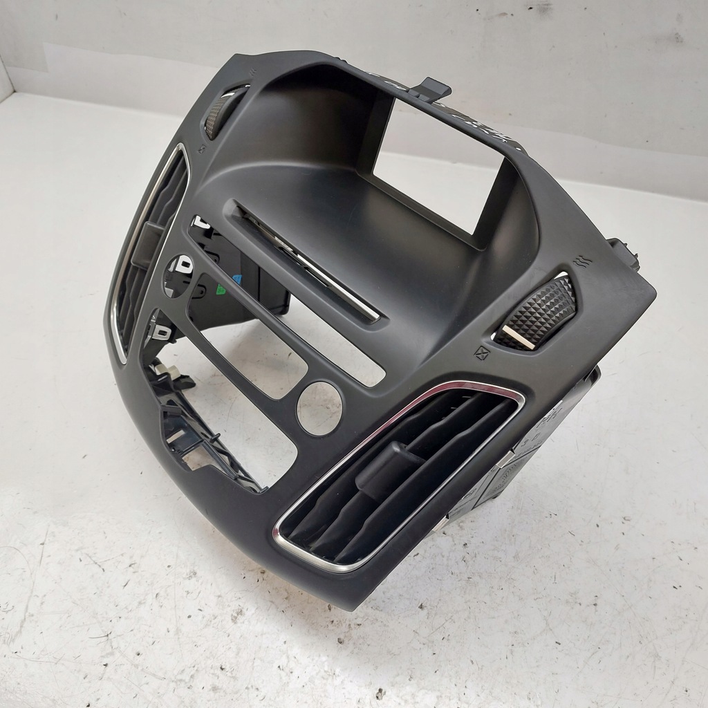 фото №3, Ford focus mk3 st рамка радио приборная панель средняя