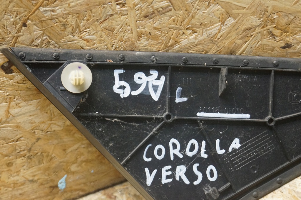 фото №9, Треугольник крыла левый toyota corolla verso ii 60118-0f010