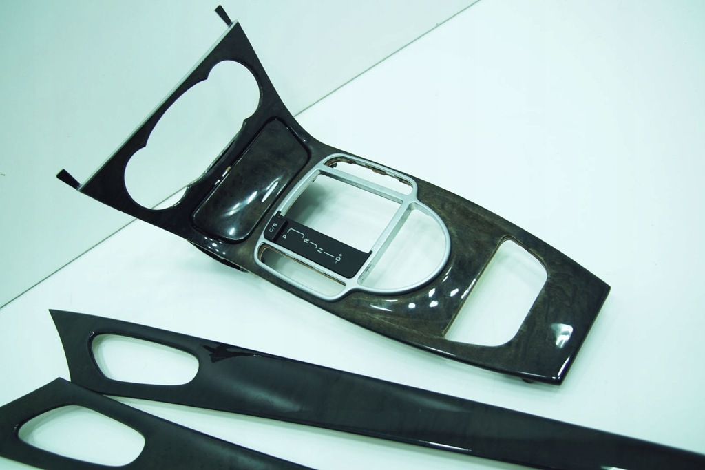 фото №2, Рамка декор консоль молдинг дверь цвет esche антрацит sl r230