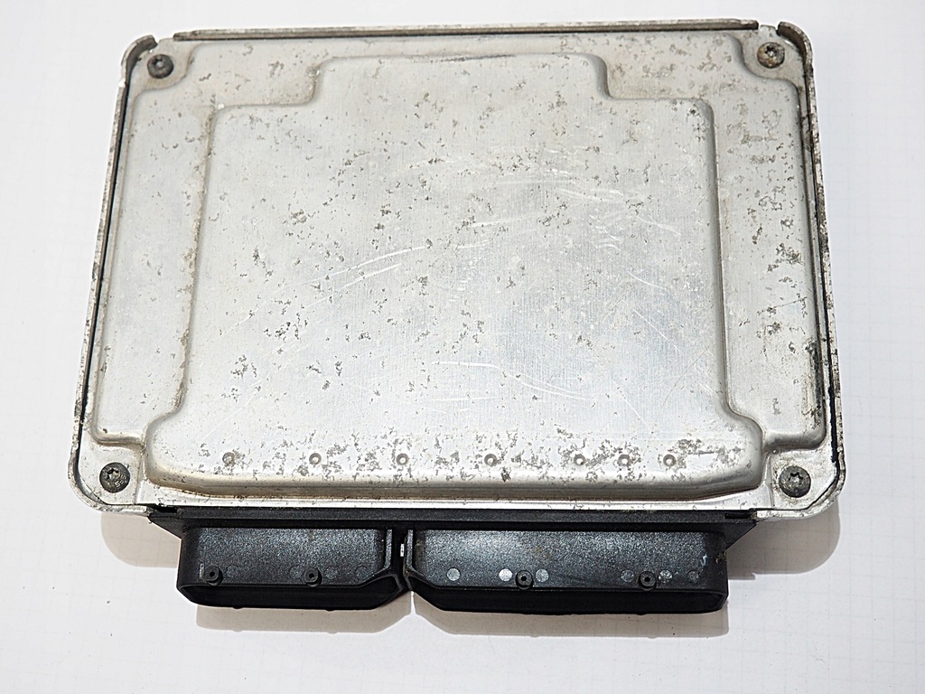 фото №8, Vw seat бортовий комп'ютер 0281011320 038906012hp bosch