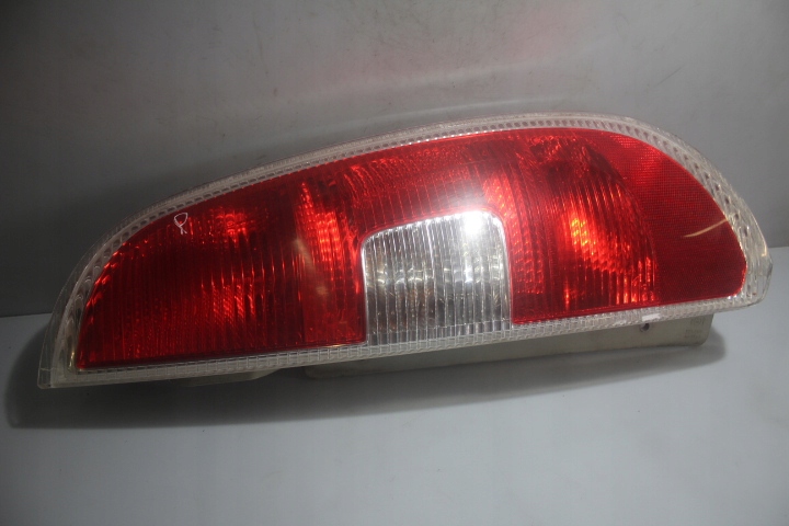 фото №4, Лампа правая задняя skoda roomster