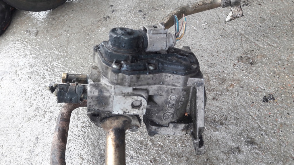 фото №3, Vw golf 5 клапан egr трубки 2.0fsi