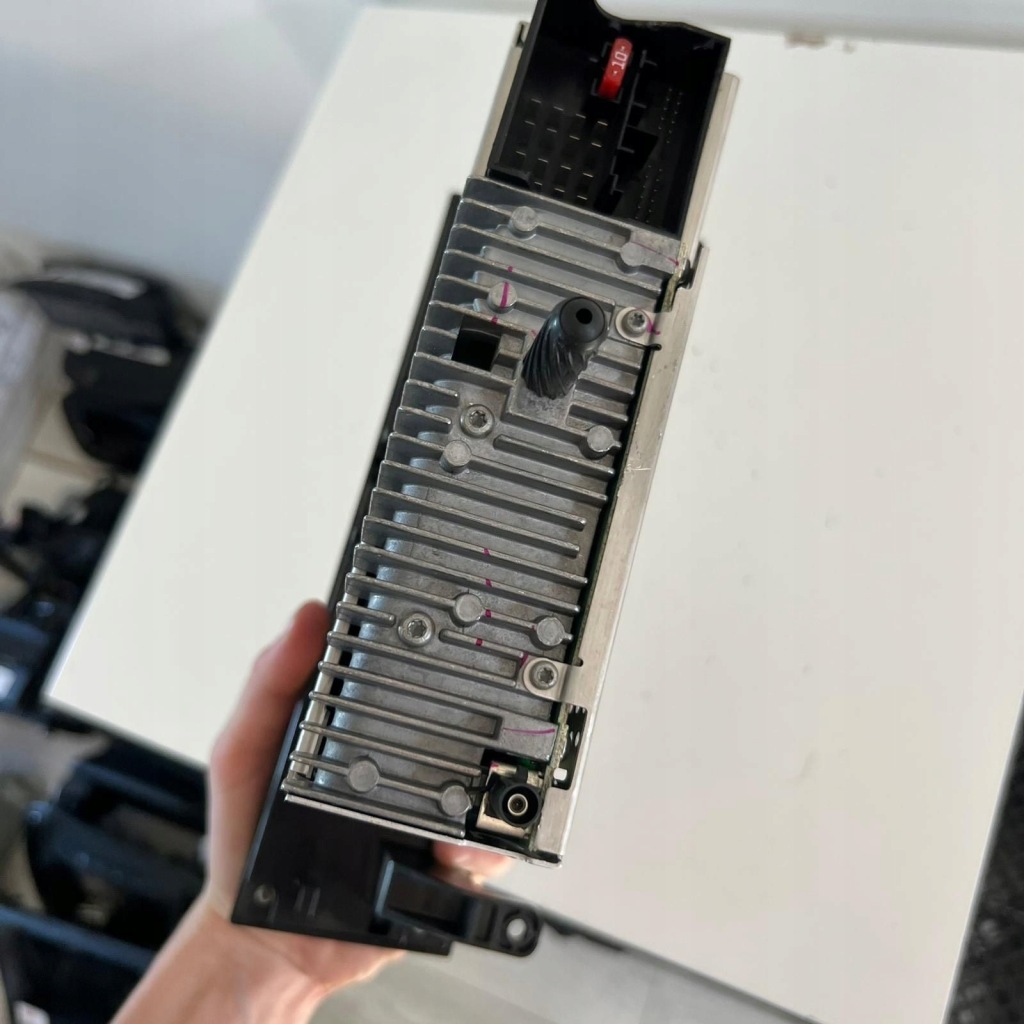 Радио проигрыватель считыватель cd bmw seria 1 e87 e90 e91 65129141682 Цена