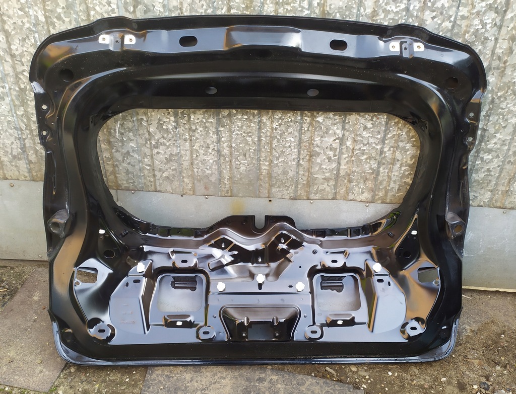 фото №3, Clio iv крышка багажника багажника