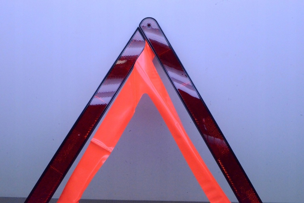 фото №7, Трикутник bmw 1 f20 6770487 2013