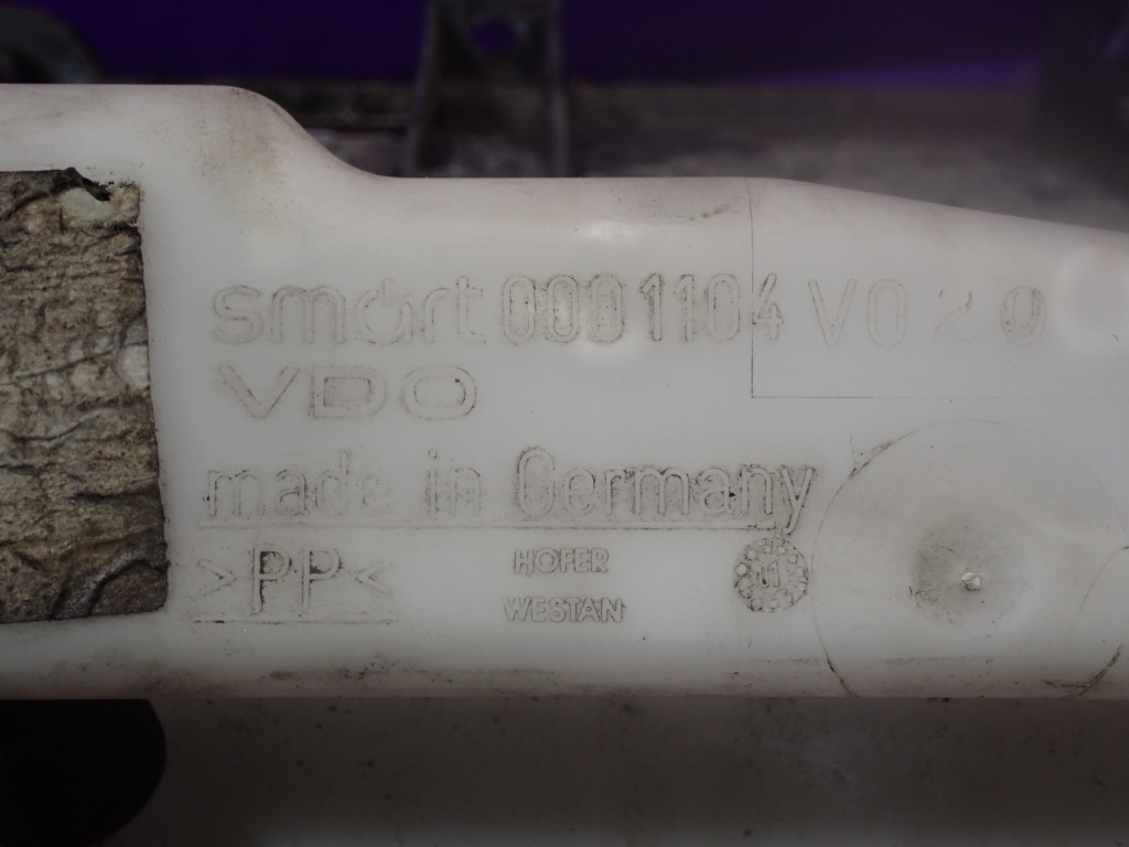 фото №7, Smart fortwo w450 98-02 0,6 бачок омивача помпа 0001104v020