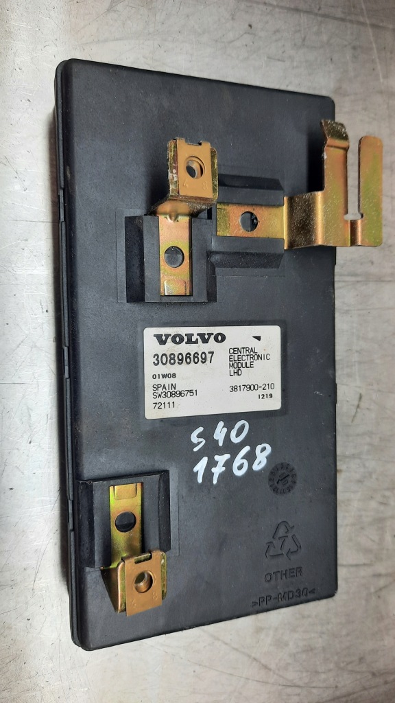 фото №1, Модуль комфорту 30896697 volvo s40 00-04r lift 1.9 dci