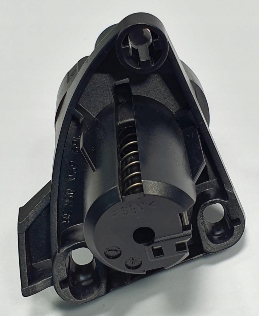 фото №2, Защёлка пол багажника mercedes w245 a1696900538