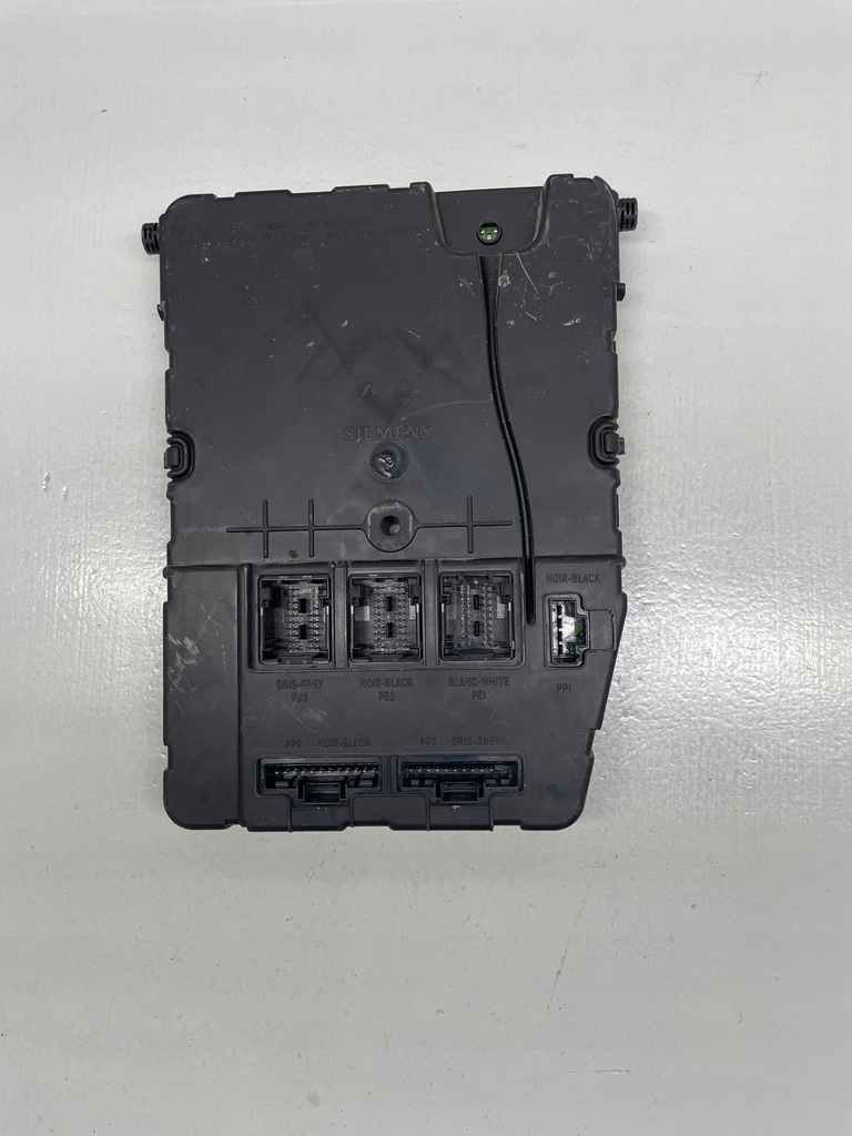 фото №1, Коробка модуль bsi renault 8200412548