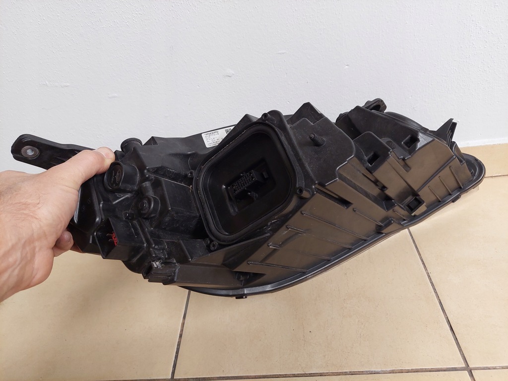 фото №5, Volvo v40 full led mid led ліва