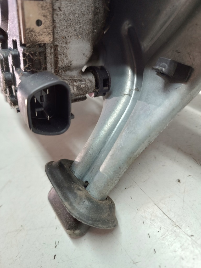 Механізм двірник моторчик перед opel meriva b 10-13r. 397021103 в Україні