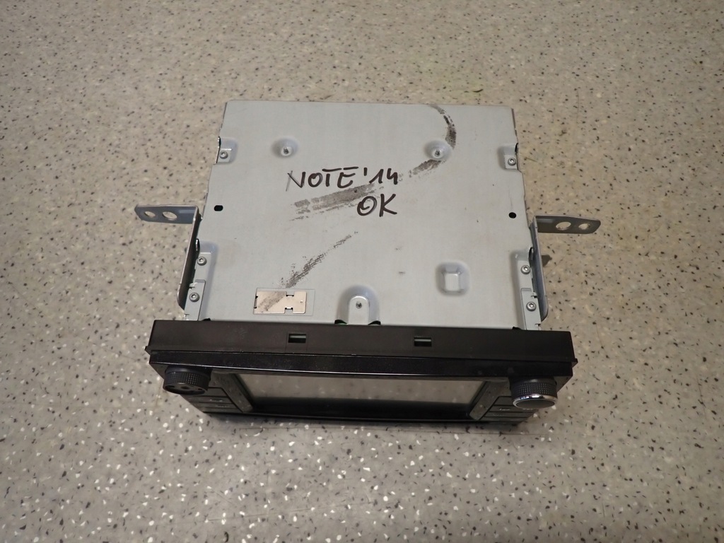 фото №1, Nissan note e12 13- радио заводской europa